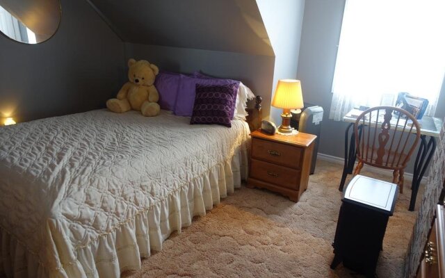 Slumber Westhill B&B