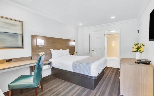 Travelodge Napa Valley Hotel Suites