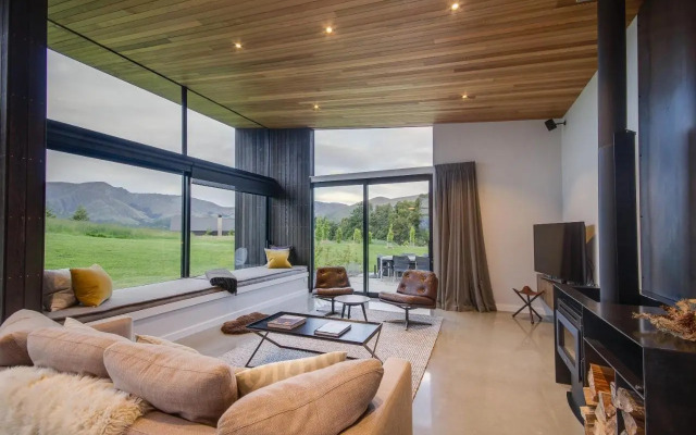 The Woolstore Luxury Holiday Home by MajorDomo