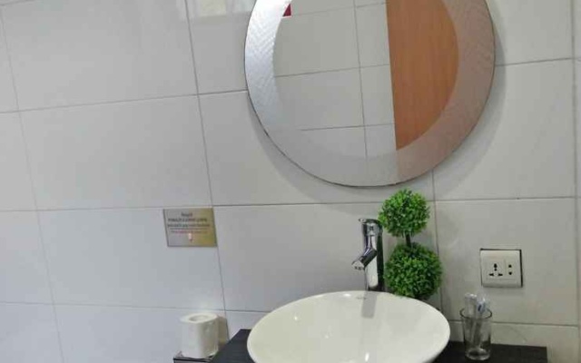 Selesa Hotel
