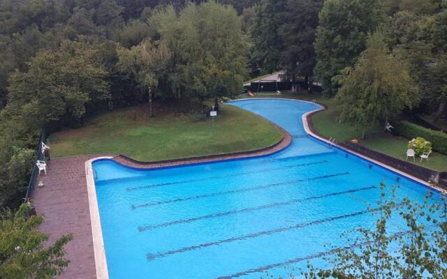 Easy Welcome Kosmopolitan