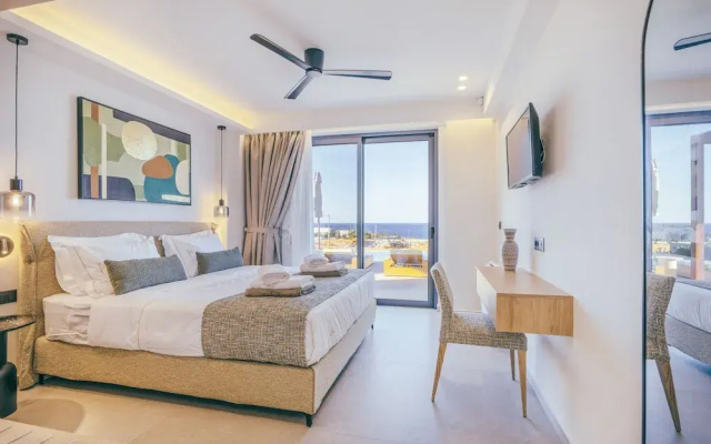 Villa Luxury Heaven - With Heated Pool