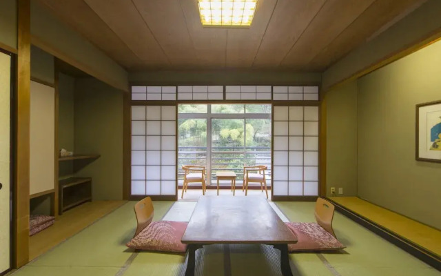 Yamada Spa GENENROU