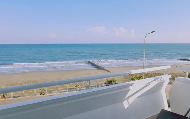 68 LCA - Stay Beach Wave Apartment