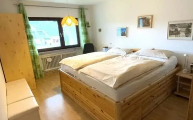 Yvonne Comfortable Holiday Residence