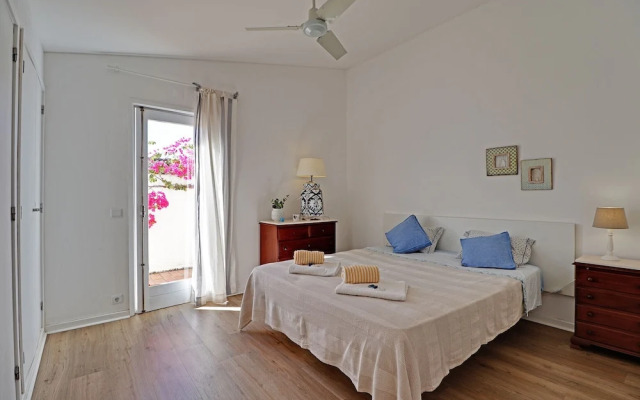 Vilamoura Golf Villa 1 by Homing