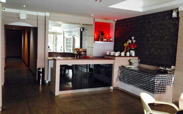 H3 Hotel