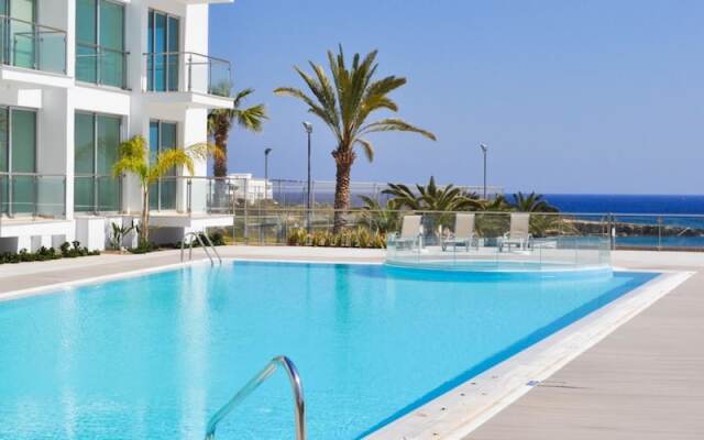 Oceanview Apartment 122