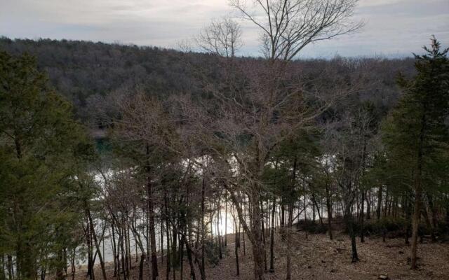 Ozark Mountain 2BDR 1401