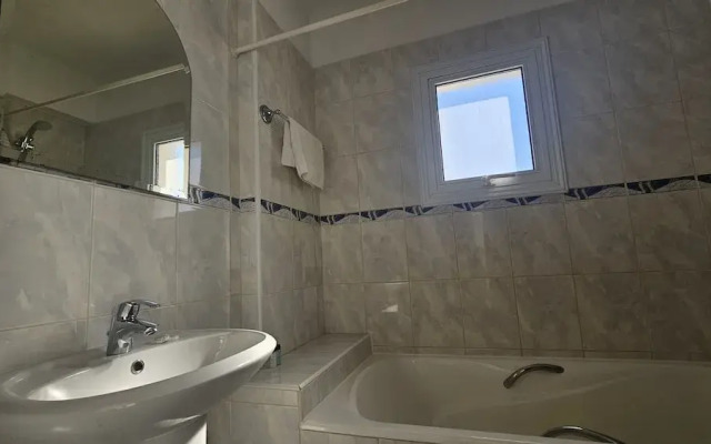 55 ATH - Stay Villa Harsha