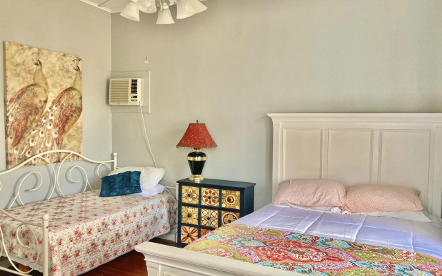Madame Isabelle's House In New Orleans - Hostel