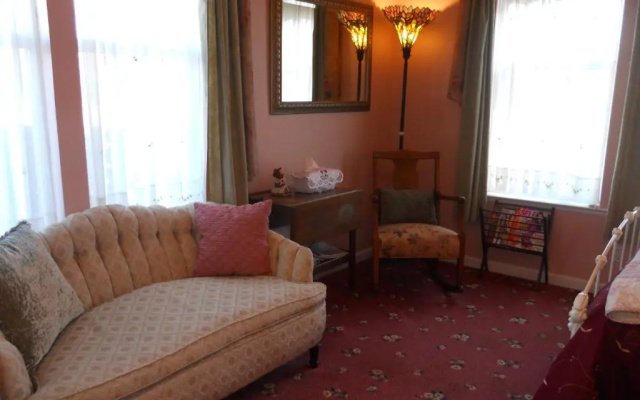 Pescadero Creek Inn