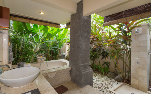 Villa Lidwina by Nagisa Bali