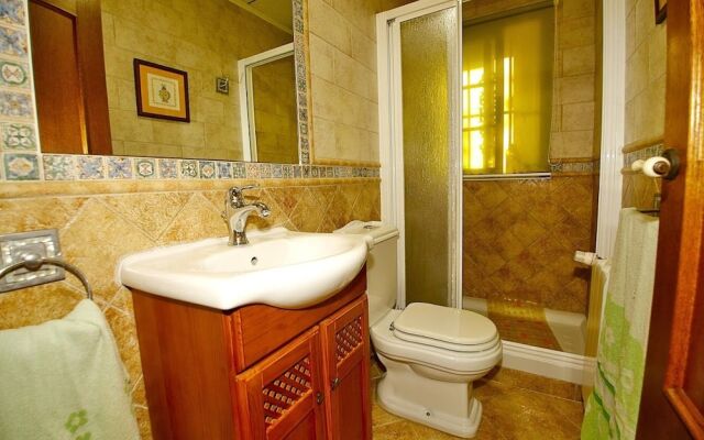 Arenales Great Home