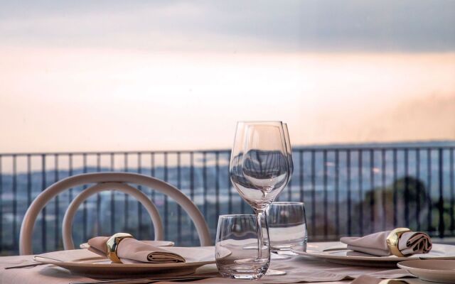 Talè Restaurant&Suite
