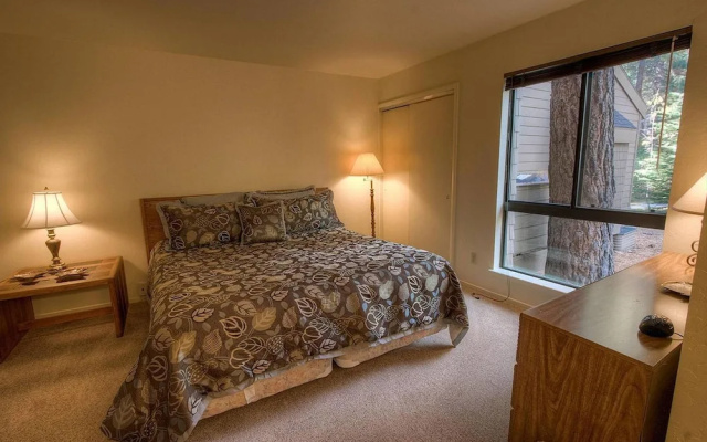 Pinenut Place by Lake Tahoe Accommodations