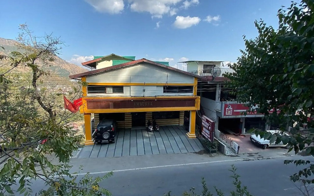 Hotel Ambusha Resorts