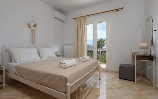 Altamira Holiday Apartment - 6 People Veranda With Views