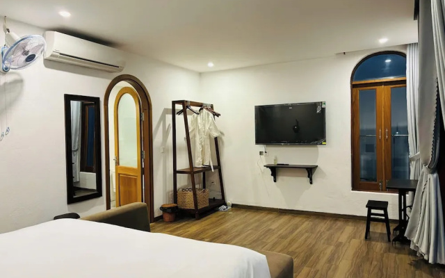 Soleil de An Bang Villa – Guest Rooms – Da Nang