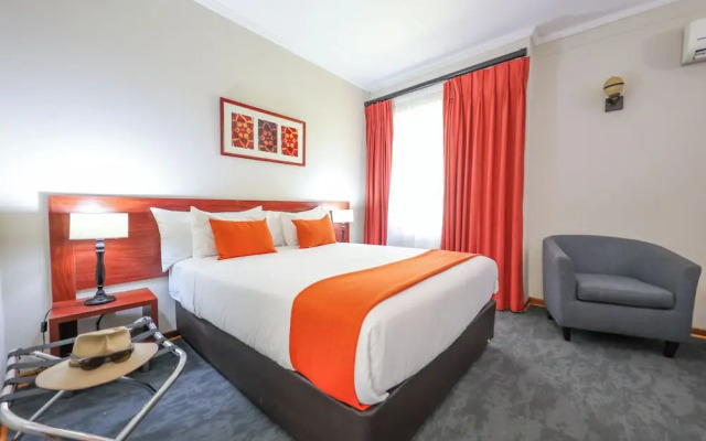 Cresta Botsalo Hotel