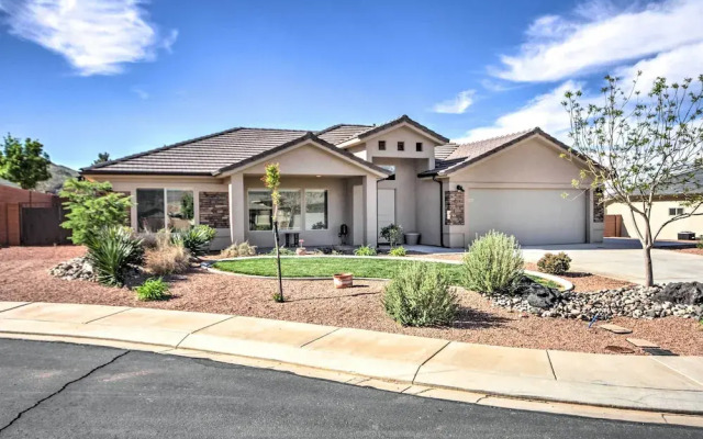 Scenic La Verkin Home: 20 Mi to Zion National Park