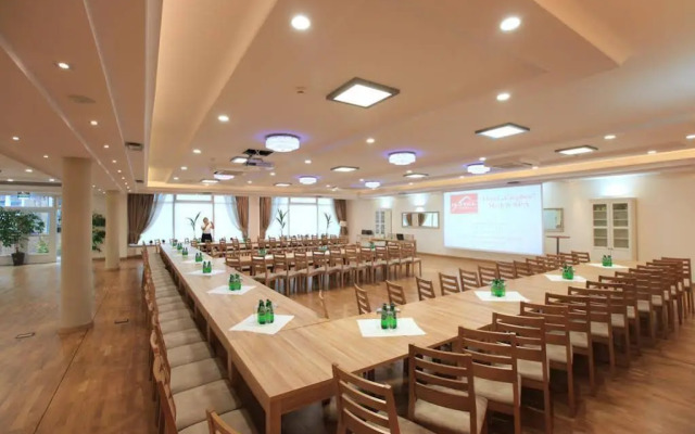 Cieplice Hotel
