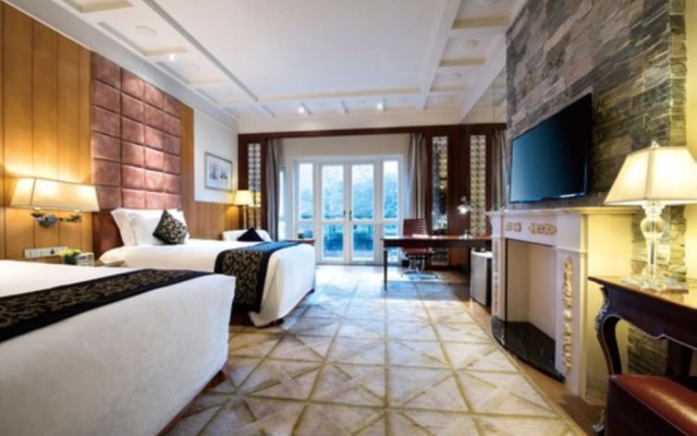 OCT Hotel Shenzhen Interlaken Main Building