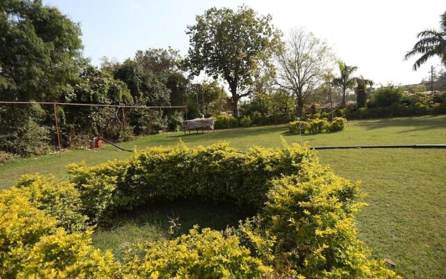 Oyo 29925 Hotel Green House