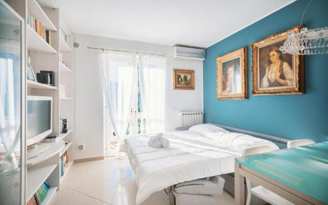 Art Apartment in Sanremo