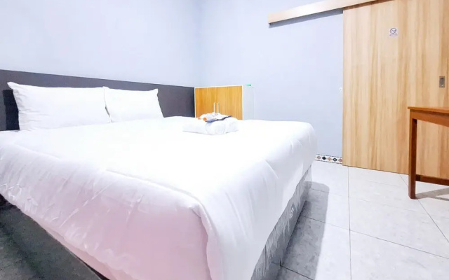 Q-Five Guest House YIA Kulon Progo Mitra RedDoorz