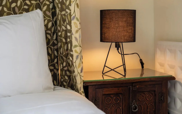 Watermouth Castle, South Court Apartment