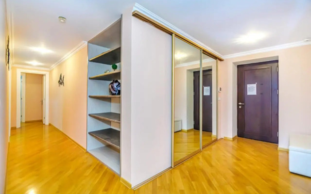 Port Baku Residance 710 A