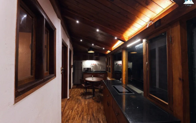 Aasmaani Cottage