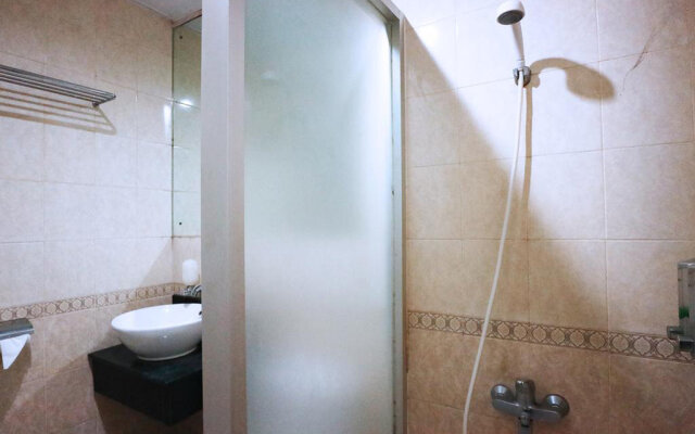 Mirah Hotel