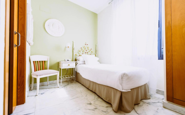 Basic Hotel Doña Manuela