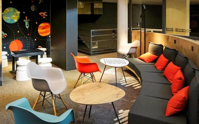 Отель ibis Site du Futuroscope