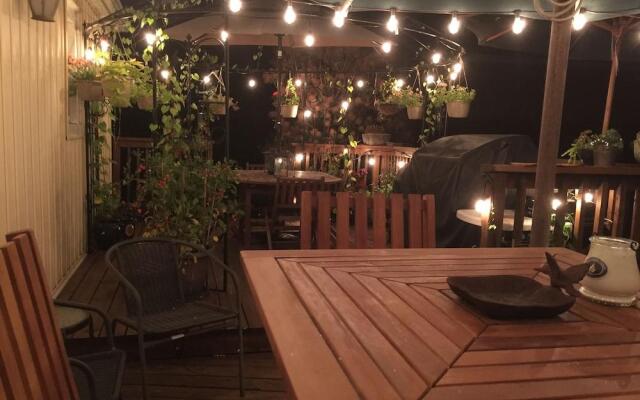 The Butter Barn Bed & Breakfast