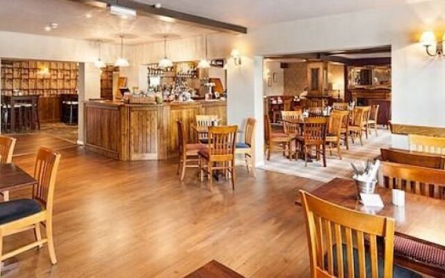 The White Rose Hotel