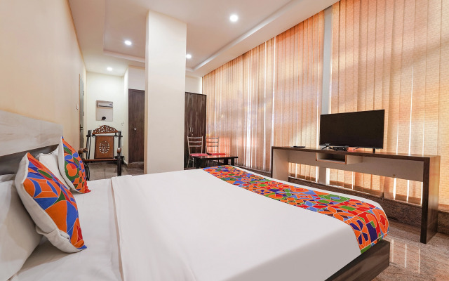 Fabexpress Lutino Homes