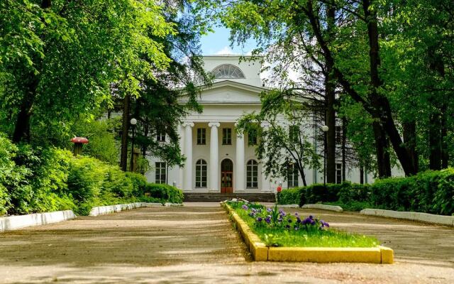 Ershovo Holiday Home