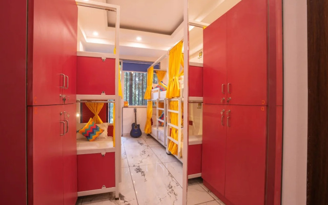goSTOPS PLUS Gurugram Baani Square