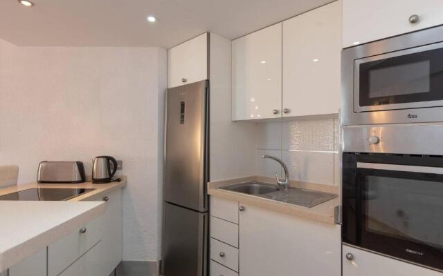 Santa Maria 105 - Two Bed with sea views