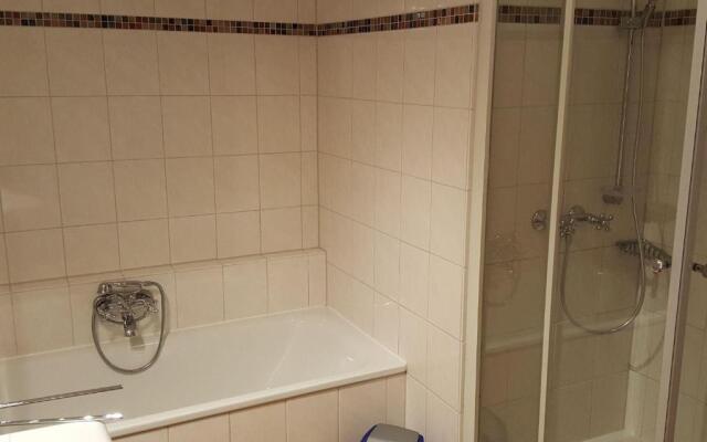 Sylter-Besserburg-App-2P