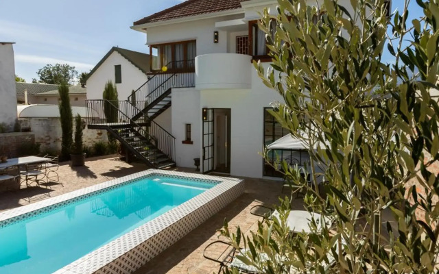 La Maison on Main Self-Catering Villa