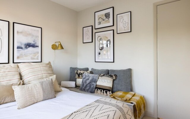 The Wycombe House - Inviting 5bdr House With Garden