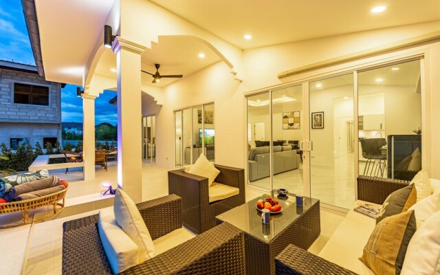 4 Bedroom Private Pool Villa - OV10