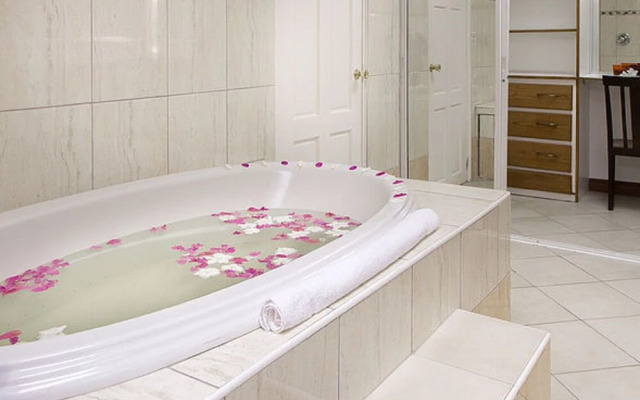 Cattleya Hotel