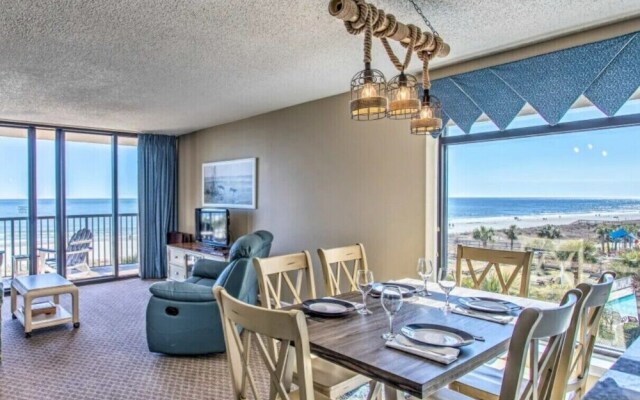 Stunning Oceanfront 3 bedroom condo