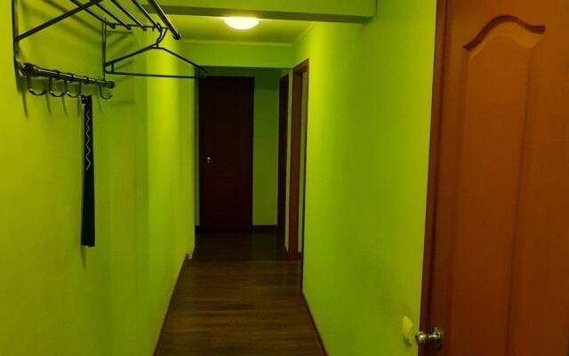 Apartments on Bolotnikova street 4