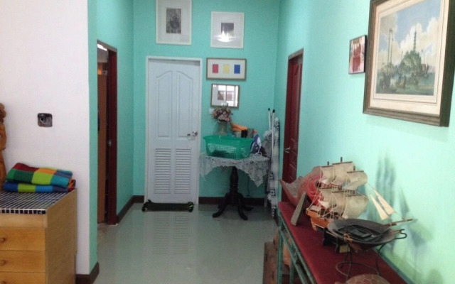 Zra House